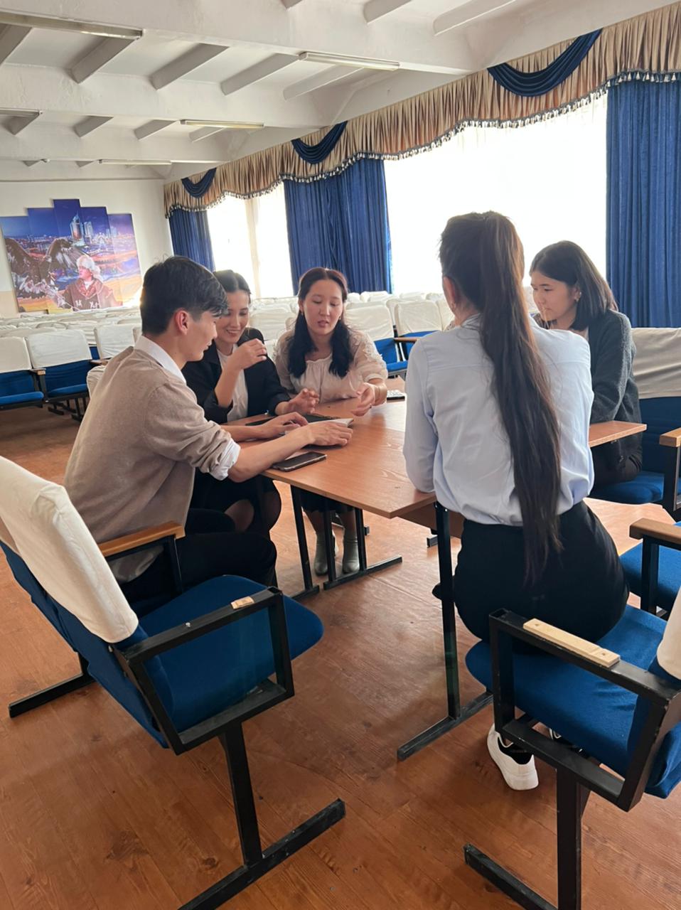 «Шақырады Наурыз-көктем!» әлеуметтік қарым-қатынас сағаты         Әлеуметтік педагог А.Алиева